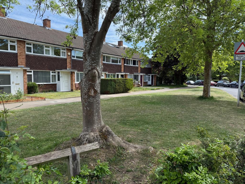 Lot: 24 - FREEHOLD PARCEL OF LAND - Parcel of Land fronting on to Broughton Avenue